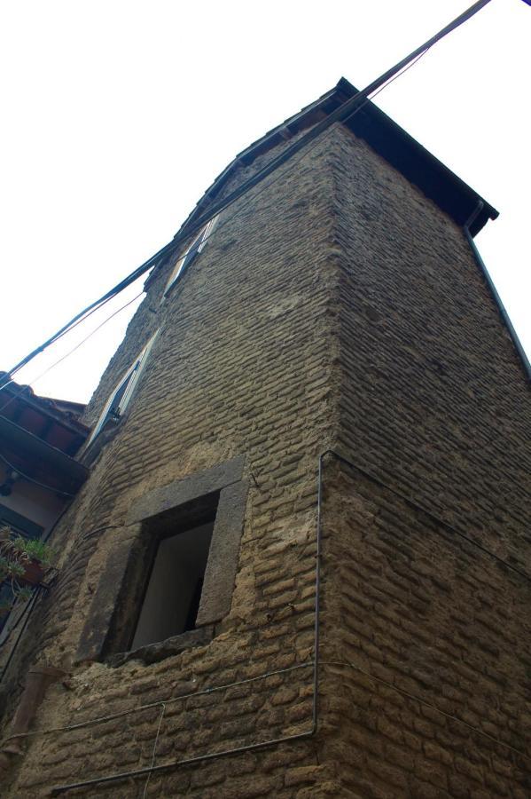 Torre Iolanda Bed & Breakfast กัมปาญญาโน ดิ โรมา ภายนอก รูปภาพ